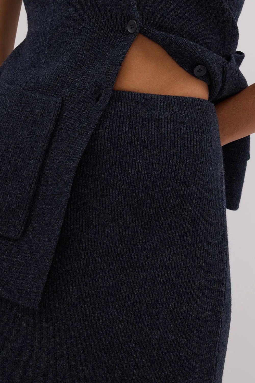 AVA INK LONGLINE KNIT MIDI SKIRT