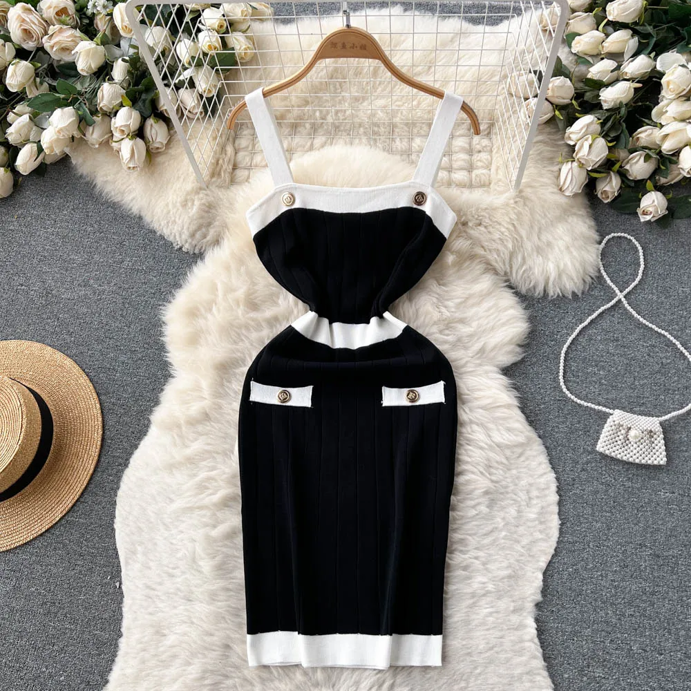 Contrast Color Backless Knitted Slip Skirt