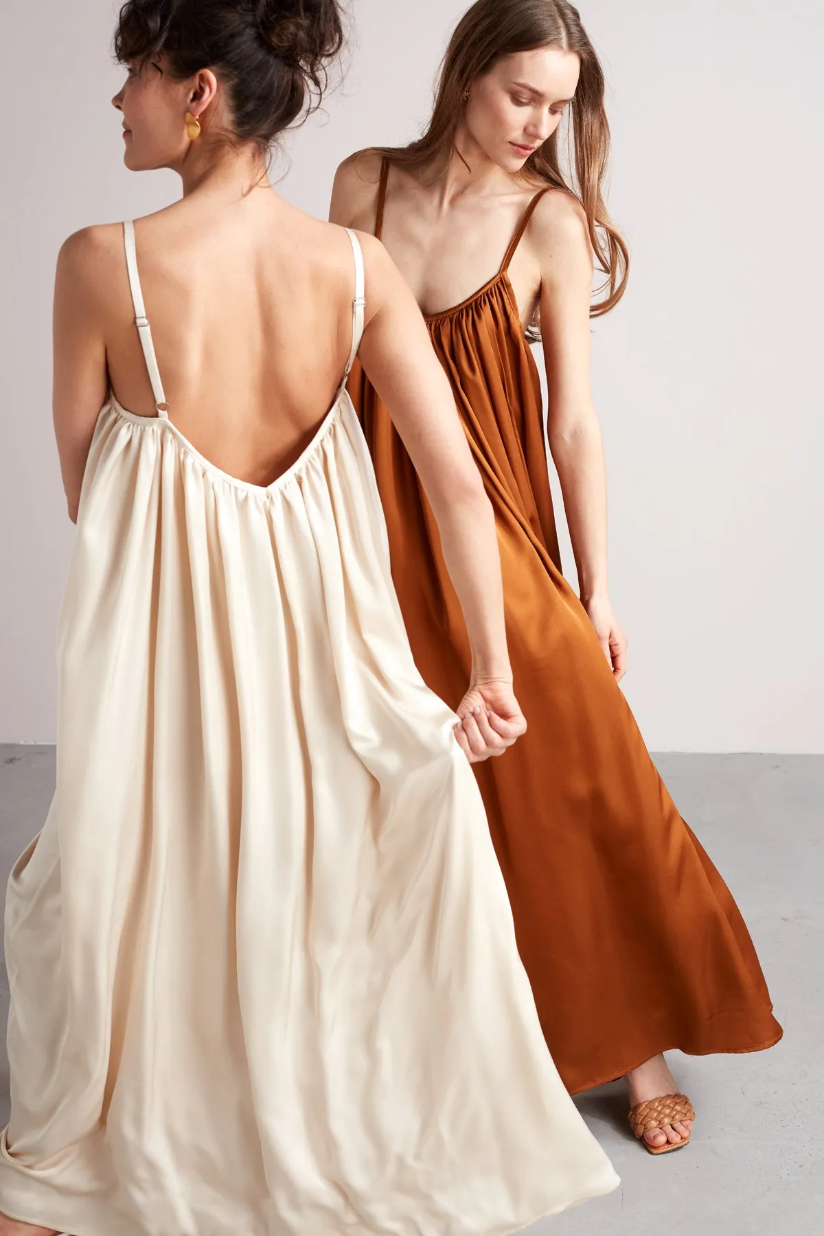 LUCIA flowing maxi slip dress in bronze