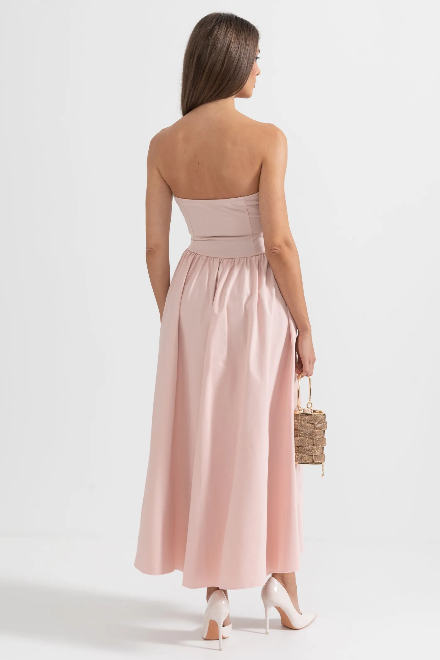 Sophisticated Strapless Midi Dress with Fitted Bodice - Peach